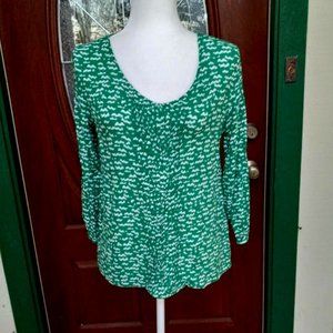 19 Cooper Green/White Top Size M